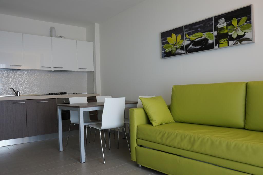 Residence Rivachiara エクステリア 写真